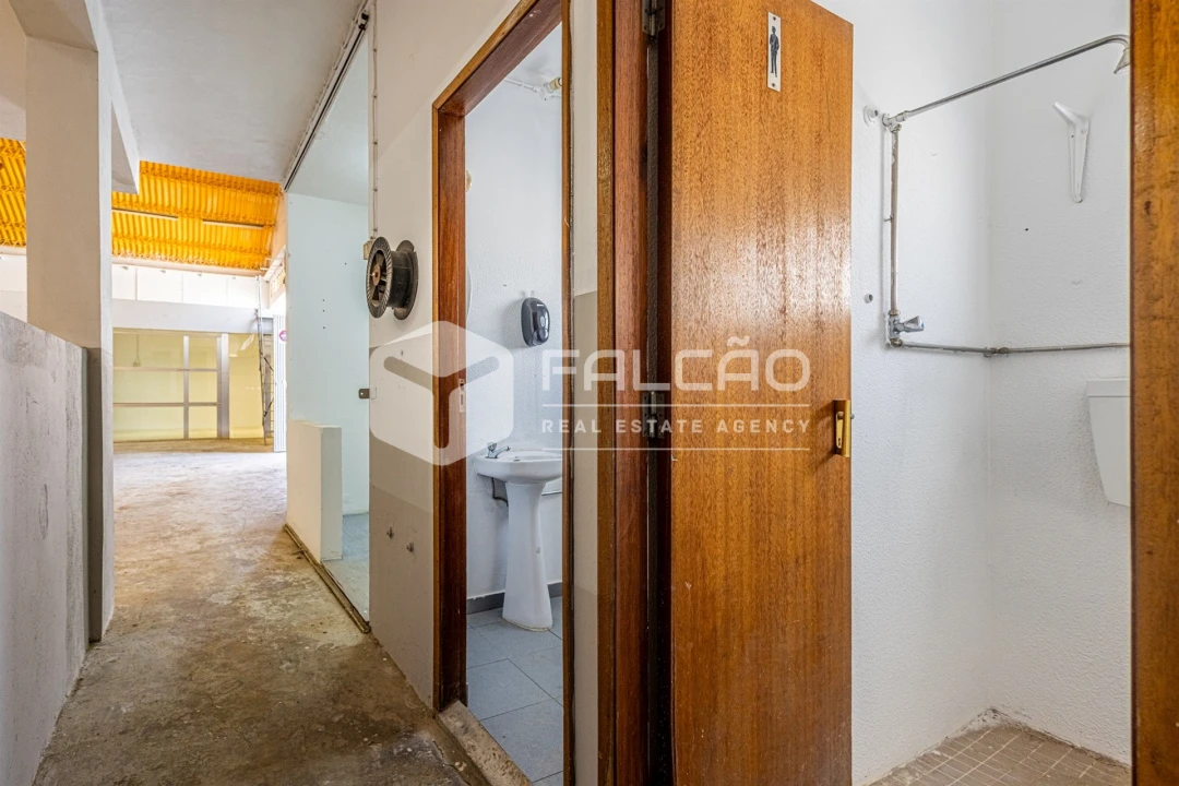 Armazém para Arrendamento em Marvila, Ribeira Santarém, São Salvador, São Nicolau Foto 19