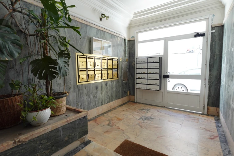 Apartamento T2 para Arrendamento em Ajuda Foto 25