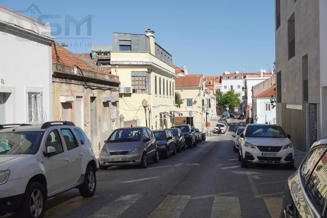 Apartamento T2 para Arrendamento em Ajuda Foto 28