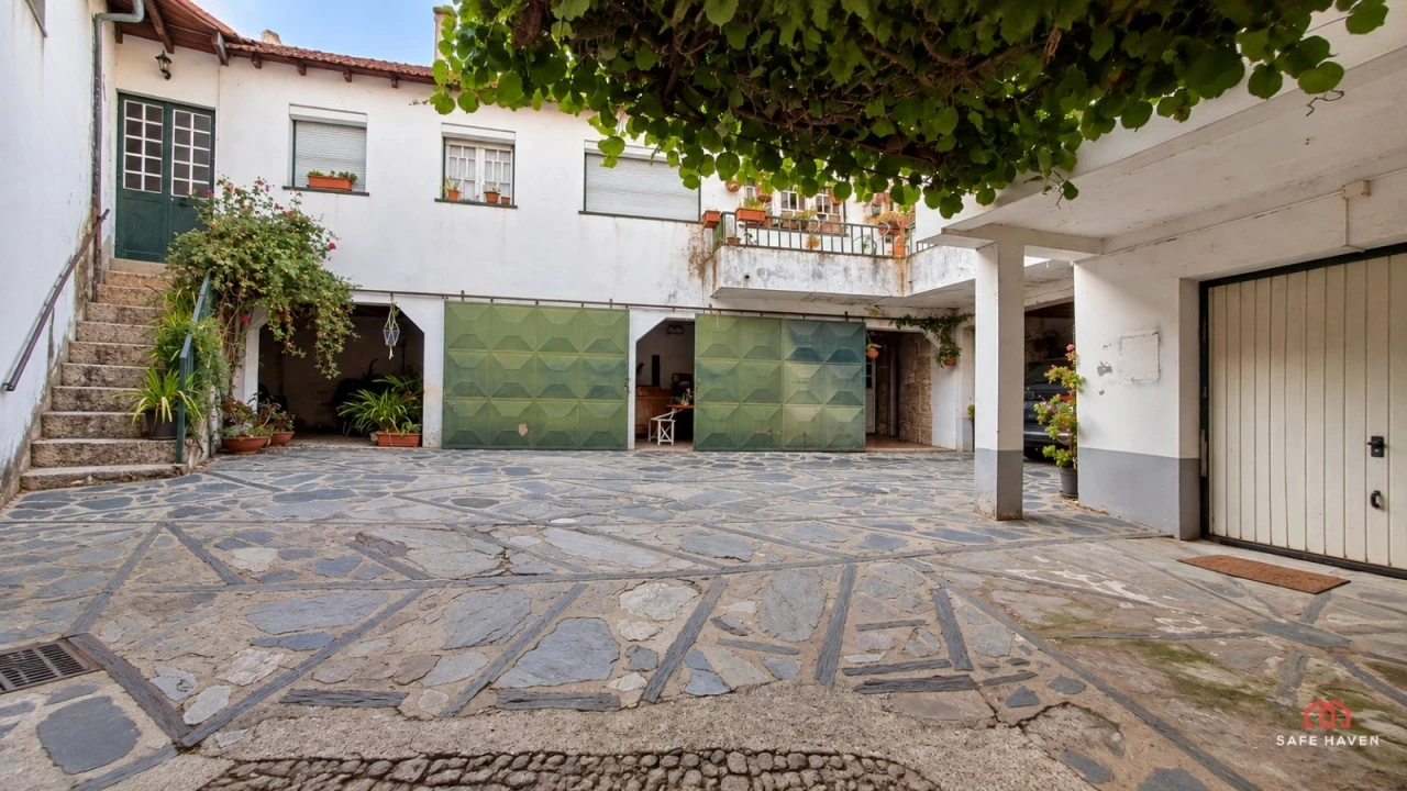 Moradia T8 para Venda em Sandomil Foto 50