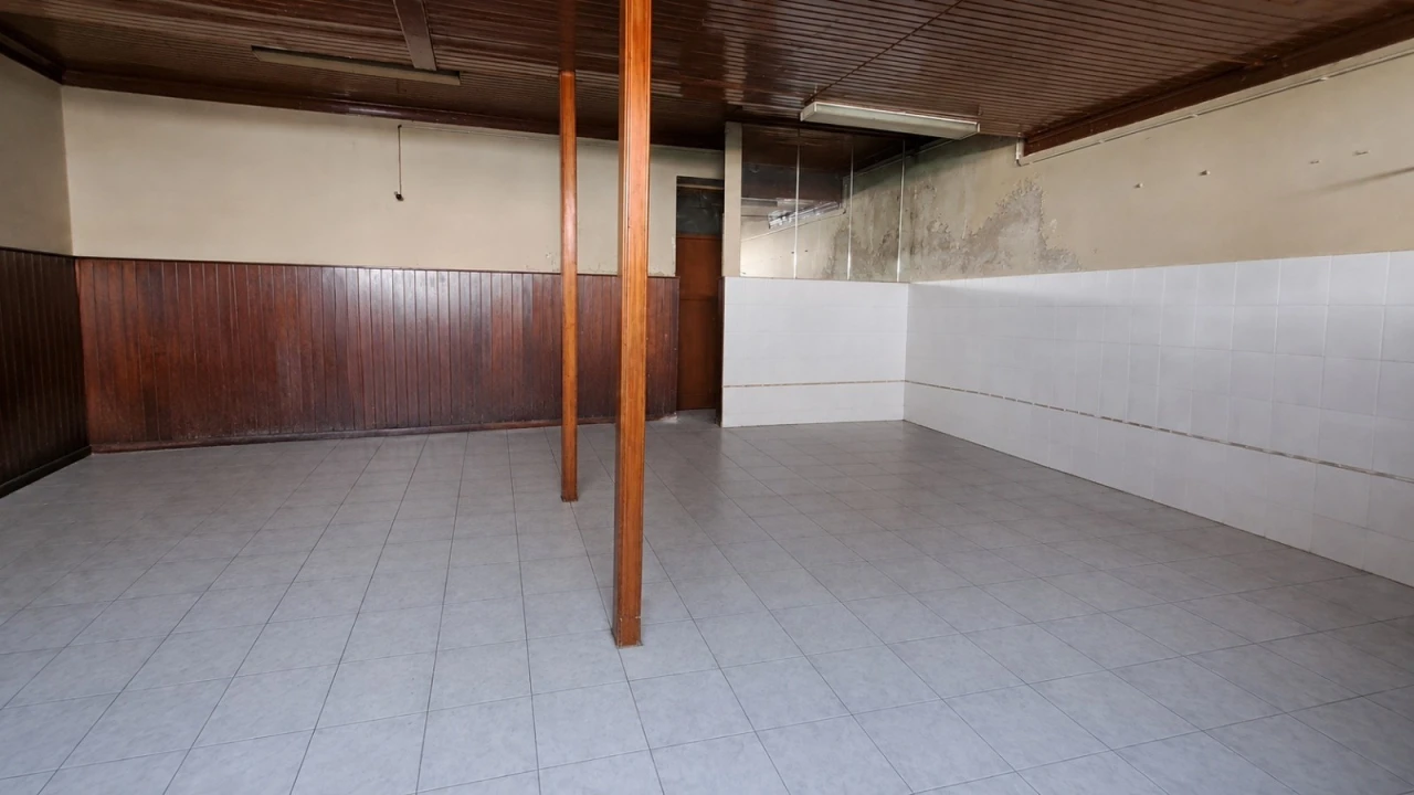 Moradia T4 para Venda em Paranhos Foto 7