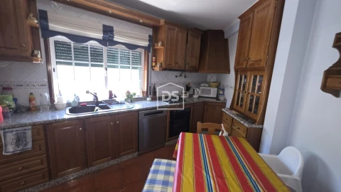 Moradia T3 para Venda em Parada do Bispo e Valdigem