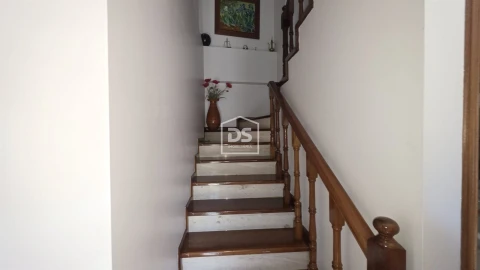 Moradia T3 para Venda em Parada do Bispo e Valdigem