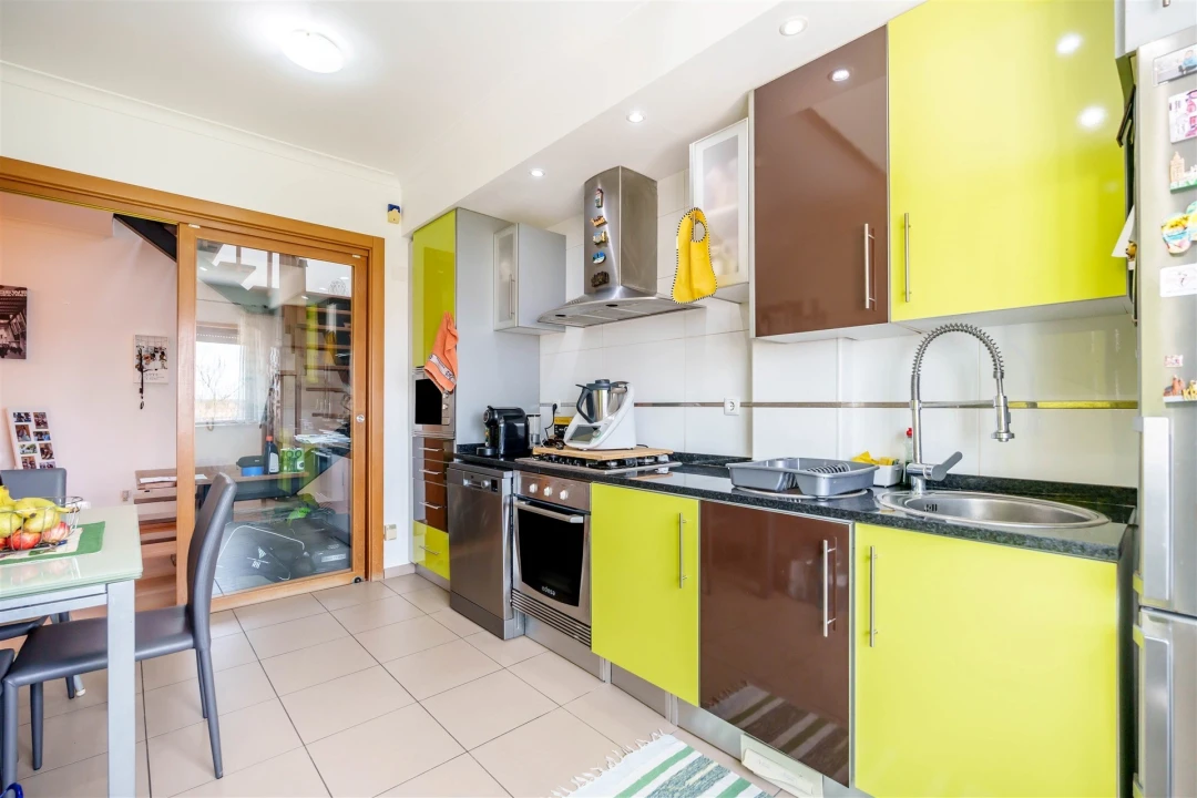 Apartamento T3 para Venda em Ermidas-Sado Foto 4