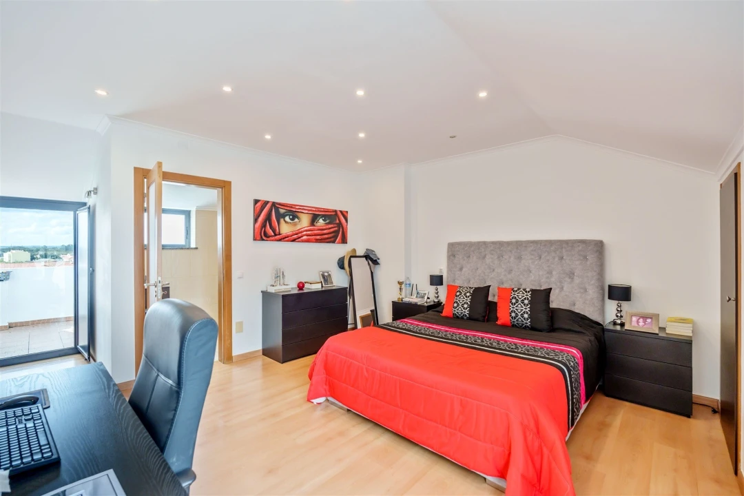 Apartamento T3 para Venda em Ermidas-Sado Foto 15