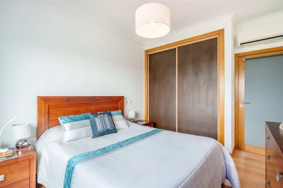 Apartamento T3 para Venda em Ermidas-Sado