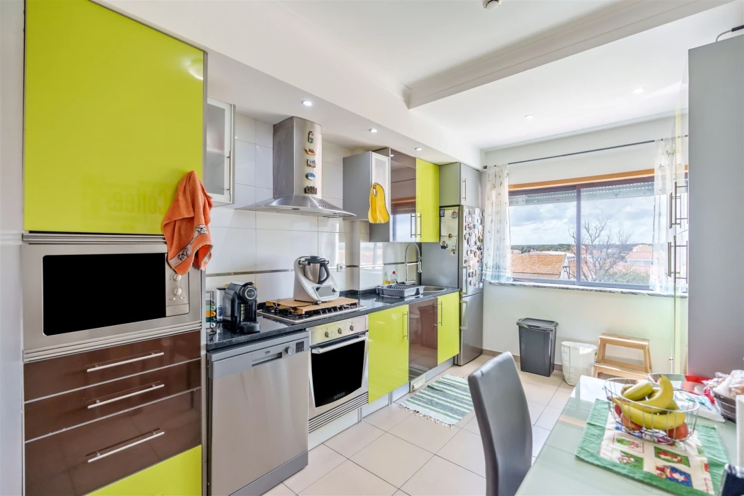 Apartamento T3 para Venda em Ermidas-Sado Foto 3