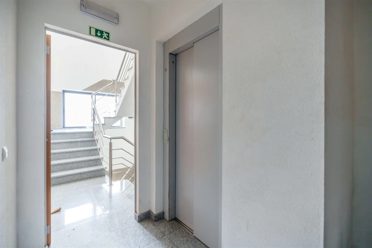 Apartamento T3 para Venda em Ermidas-Sado Foto 24