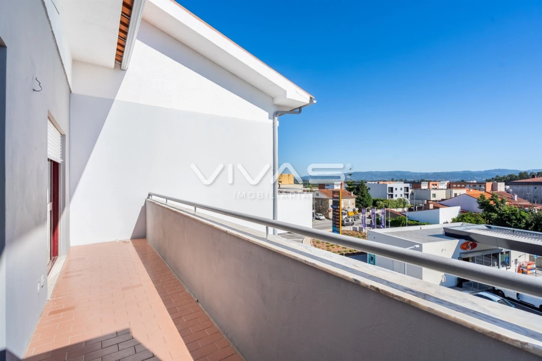 Apartamento T3 para Venda em Vila Verde e Barbudo Foto 12