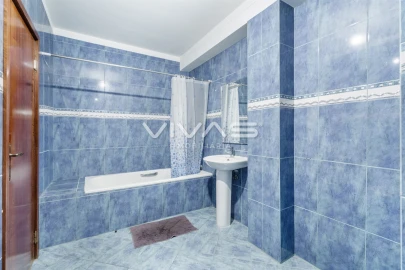 Apartamento T3 para Venda em Vila Verde e Barbudo