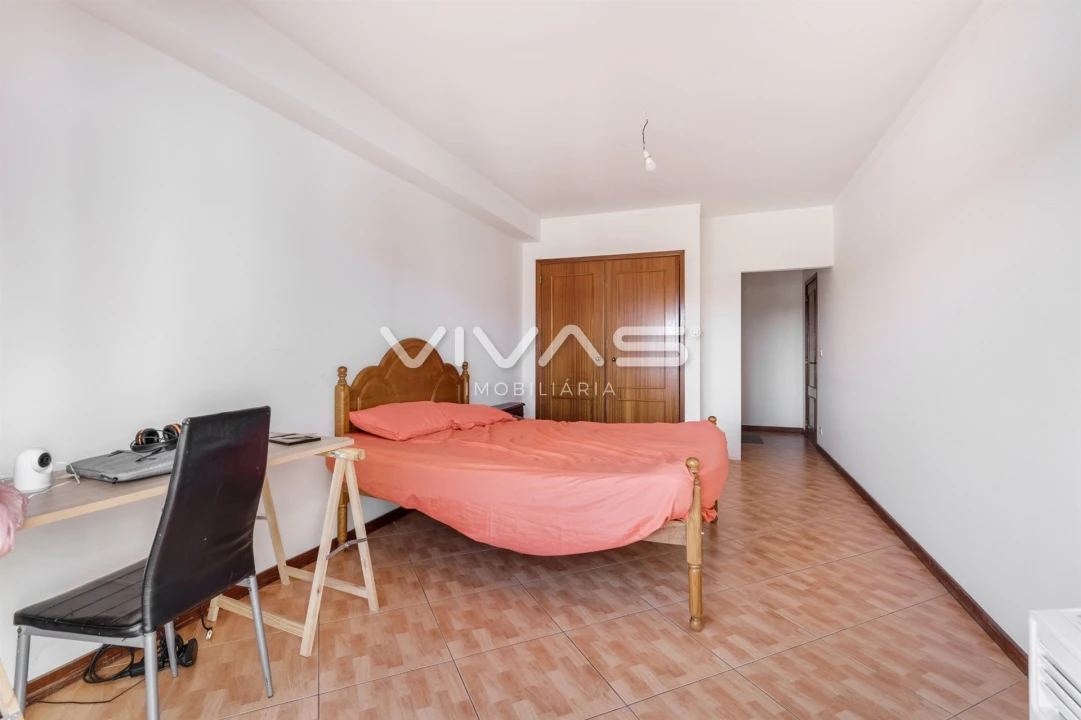 Apartamento T3 para Venda em Vila Verde e Barbudo Foto 16
