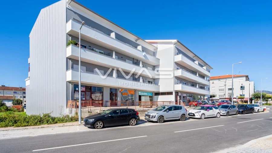 Apartamento T3 para Venda em Vila Verde e Barbudo
