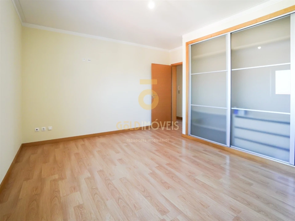Moradia T3 para Venda em Leiria, Pousos, Barreira e Cortes Foto 17