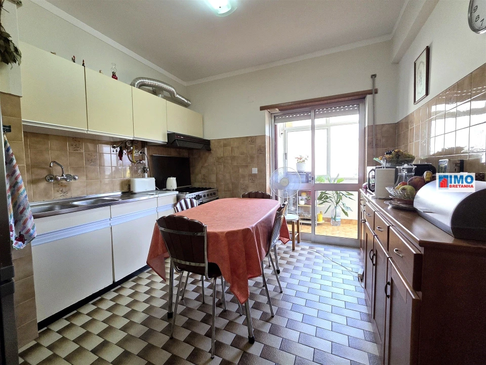 Apartamento T3 para Venda em Castelo Branco Foto 6
