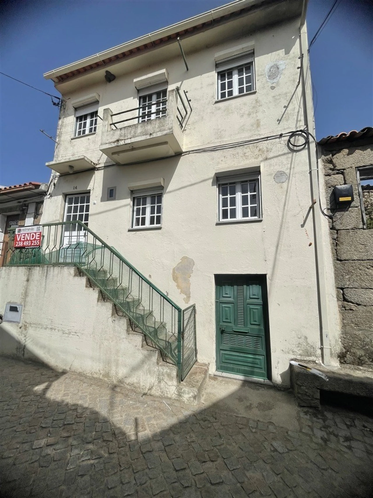 Moradia T2 para Venda em Vila Cortes da Serra Foto 1