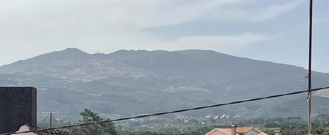 Moradia T2 para Venda em Vila Cortes da Serra