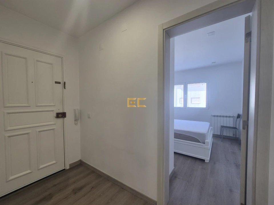 Apartamento T1 para Venda em Buarcos Foto 10