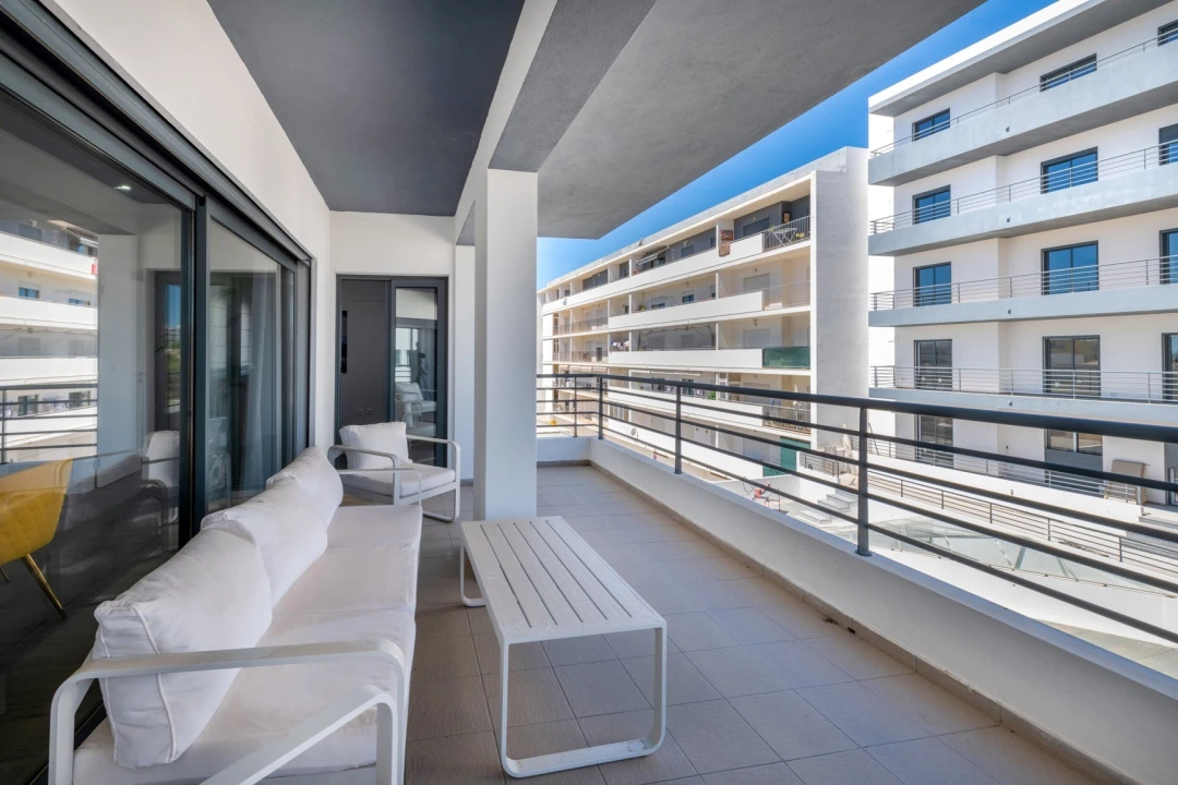 Apartamento T3 para Venda em Quelfes Foto 25