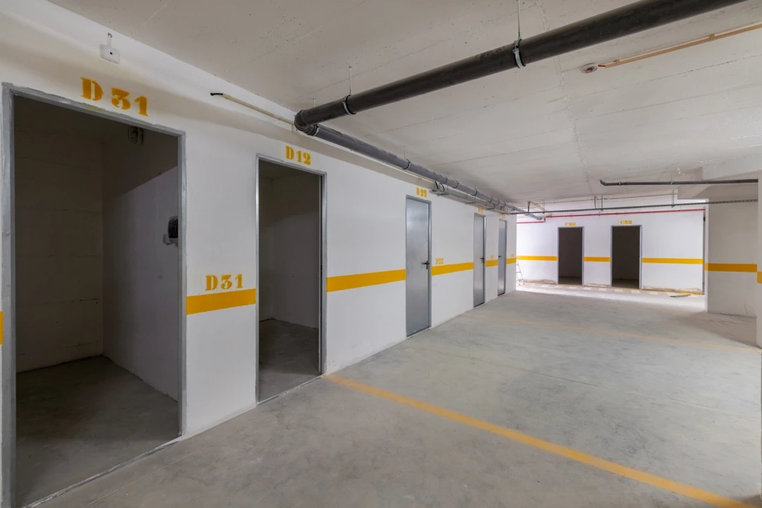 Apartamento T3 para Venda em Quelfes Foto 30