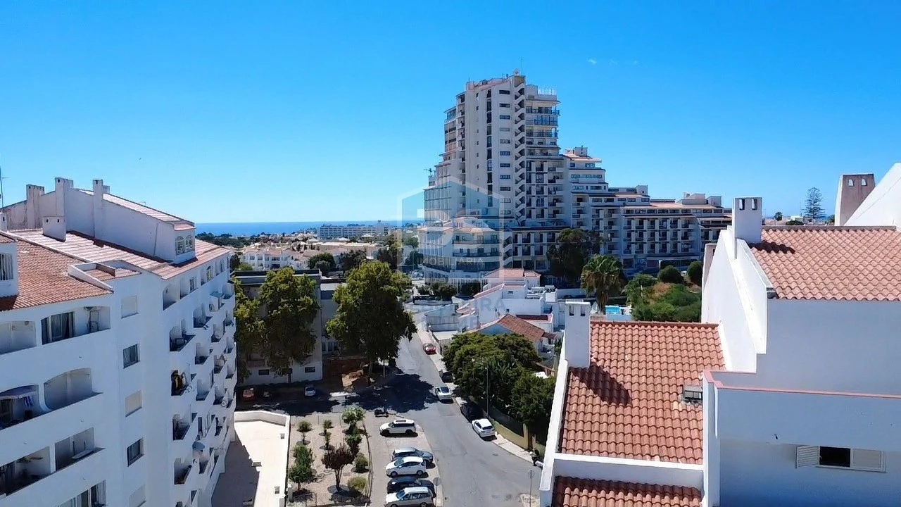 Apartamento T1 para Venda em Albufeira e Olhos de Água Foto 23