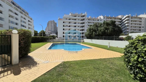 Apartamento T1 para Venda em Albufeira e Olhos de Água