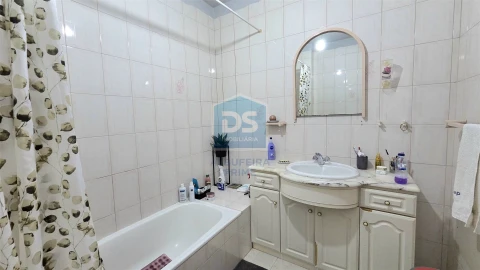 Apartamento T1 para Venda em Albufeira e Olhos de Água