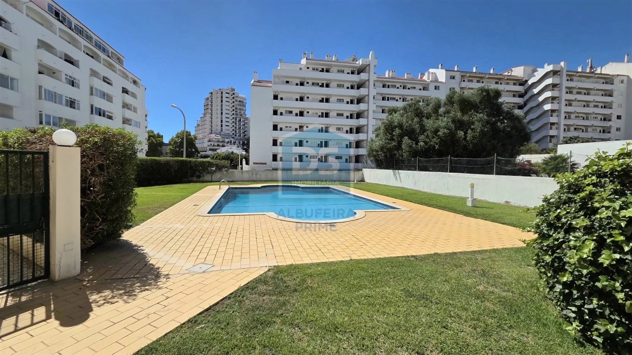 Apartamento T1 para Venda em Albufeira e Olhos de Água Foto 17