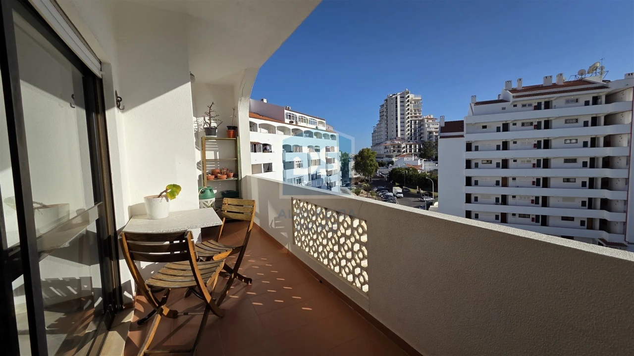 Apartamento T1 para Venda em Albufeira e Olhos de Água Foto 16