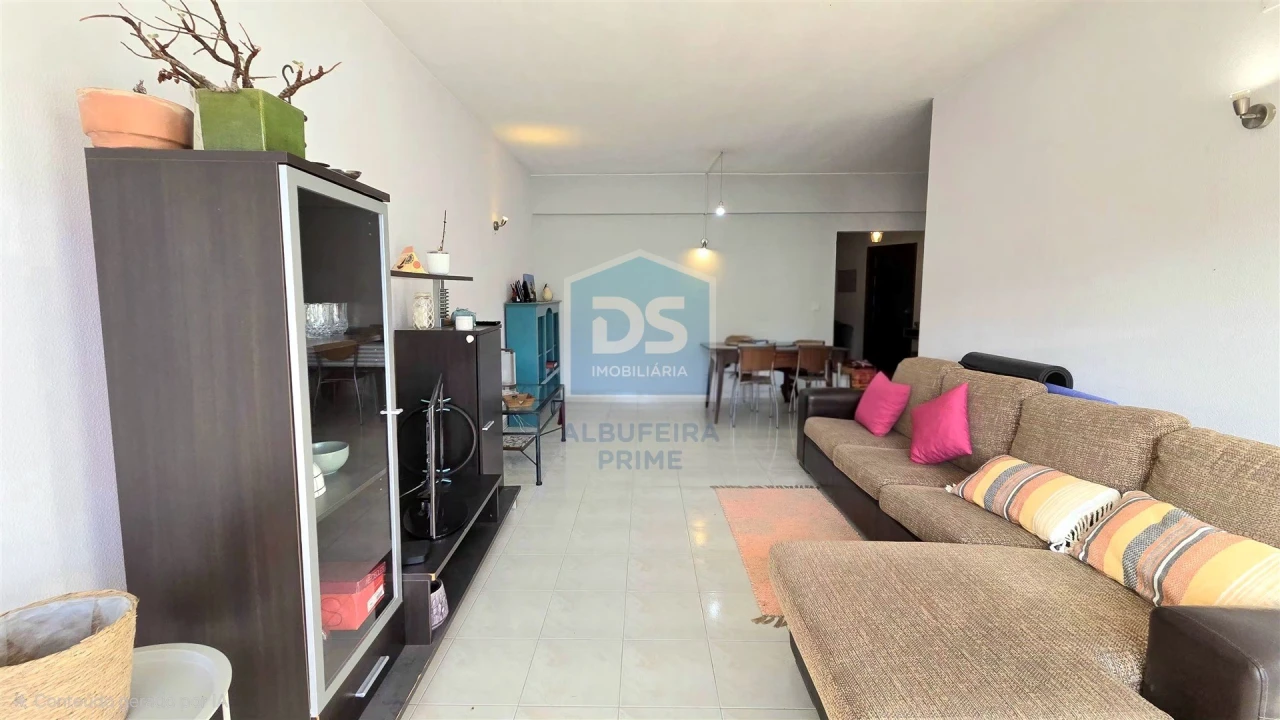 Apartamento T1 para Venda em Albufeira e Olhos de Água Foto 2