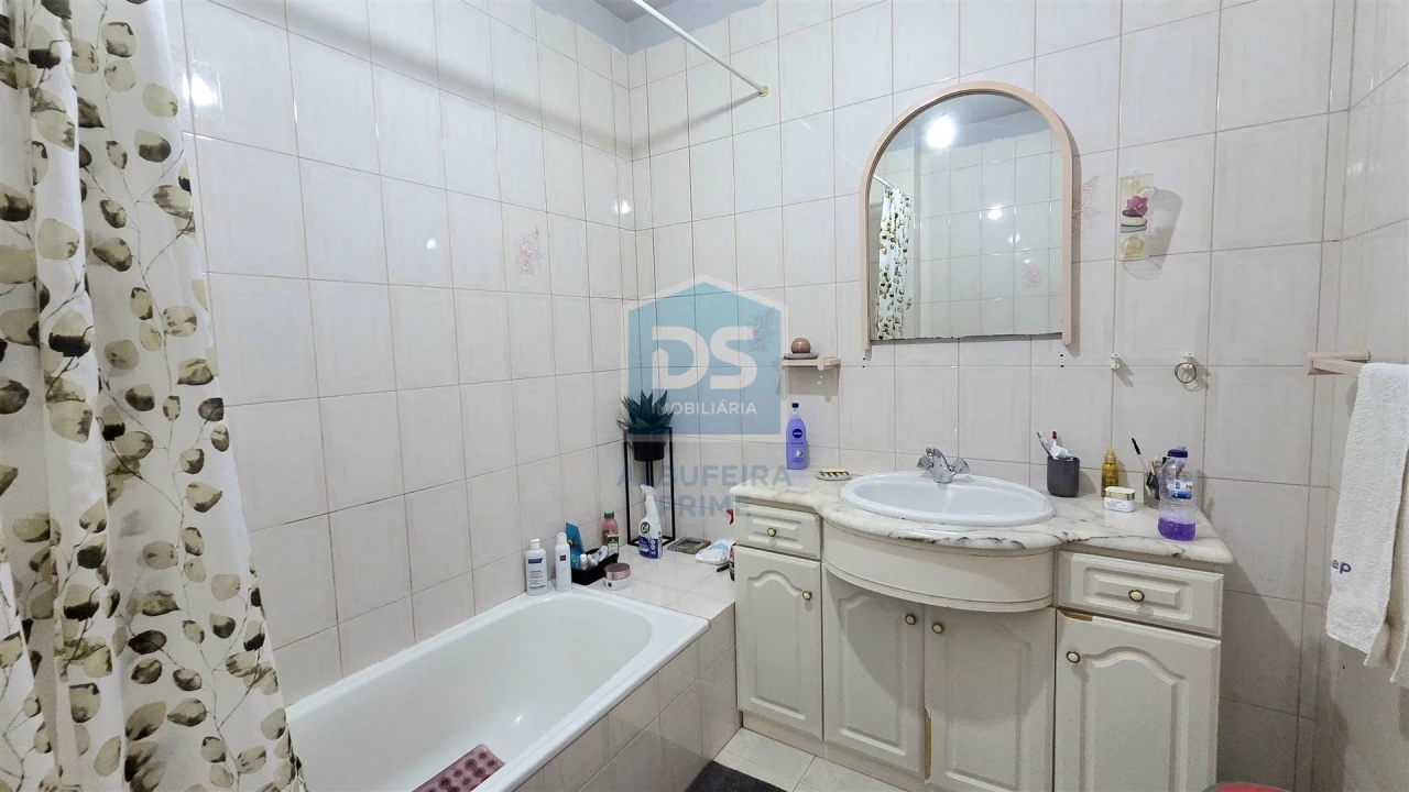 Apartamento T1 para Venda em Albufeira e Olhos de Água Foto 11