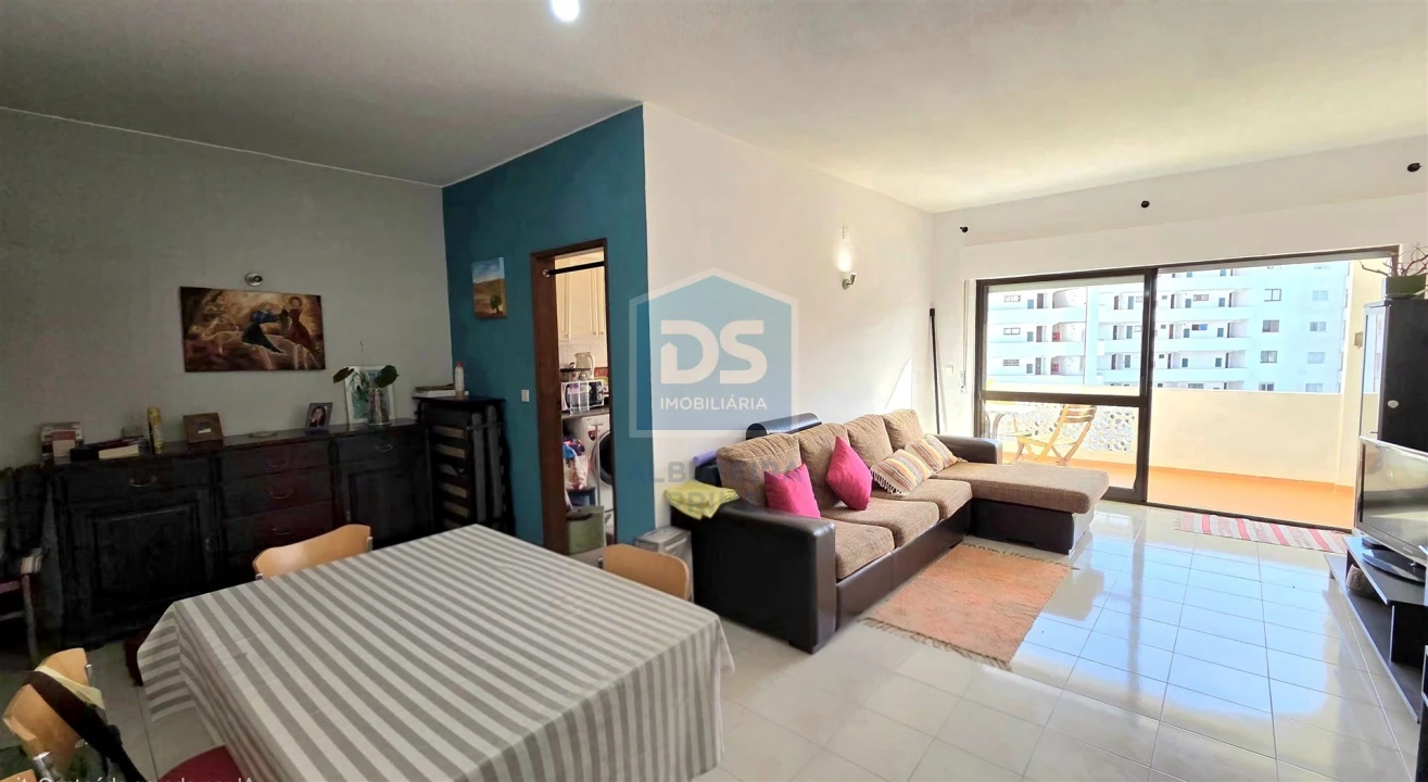 Apartamento T1 para Venda em Albufeira e Olhos de Água Foto 1