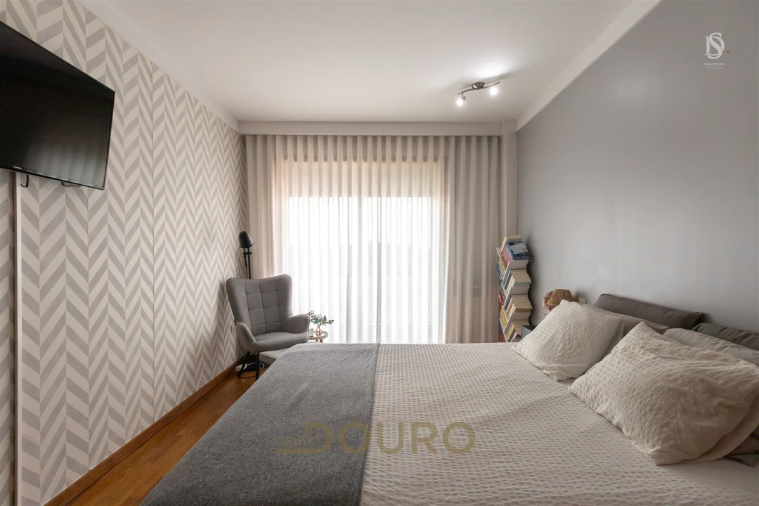 Apartamento T2 para Venda em Moreira Foto 13
