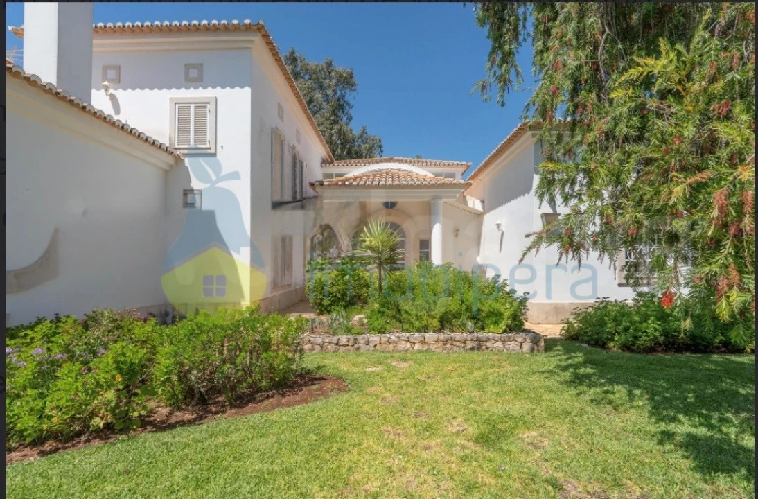 Moradia T6 para Venda em Alvor Foto 5