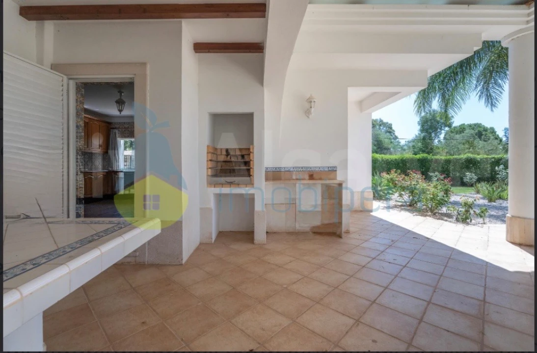 Moradia T6 para Venda em Alvor Foto 19