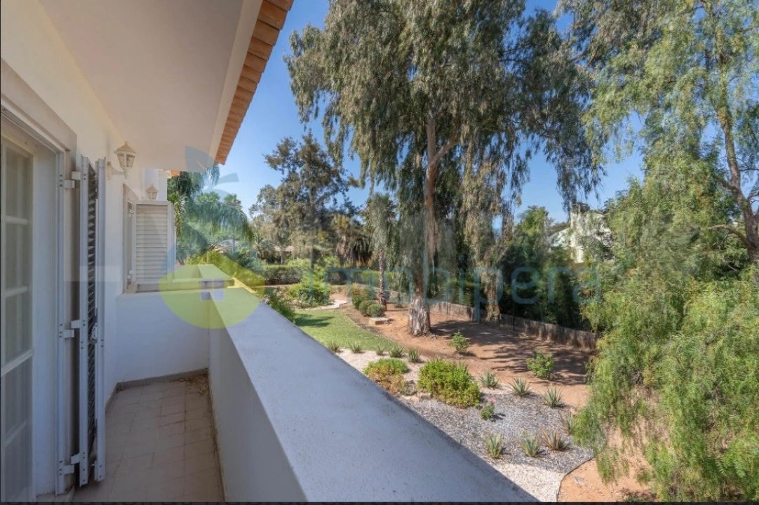 Moradia T6 para Venda em Alvor Foto 36