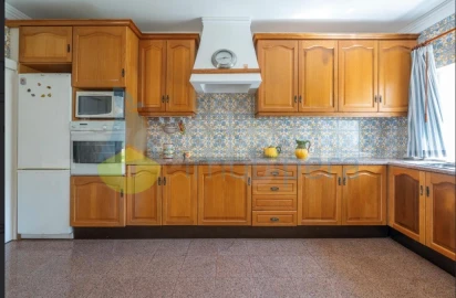 Moradia T6 para Venda em Alvor