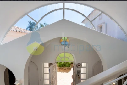 Moradia T6 para Venda em Alvor