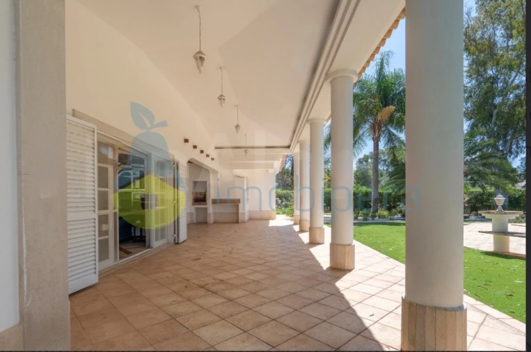 Moradia T6 para Venda em Alvor Foto 18
