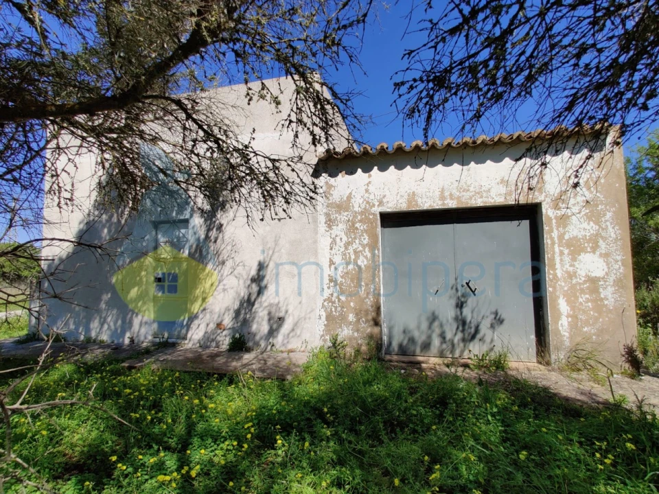 Armazém para Venda em Armação de Pera Foto 1