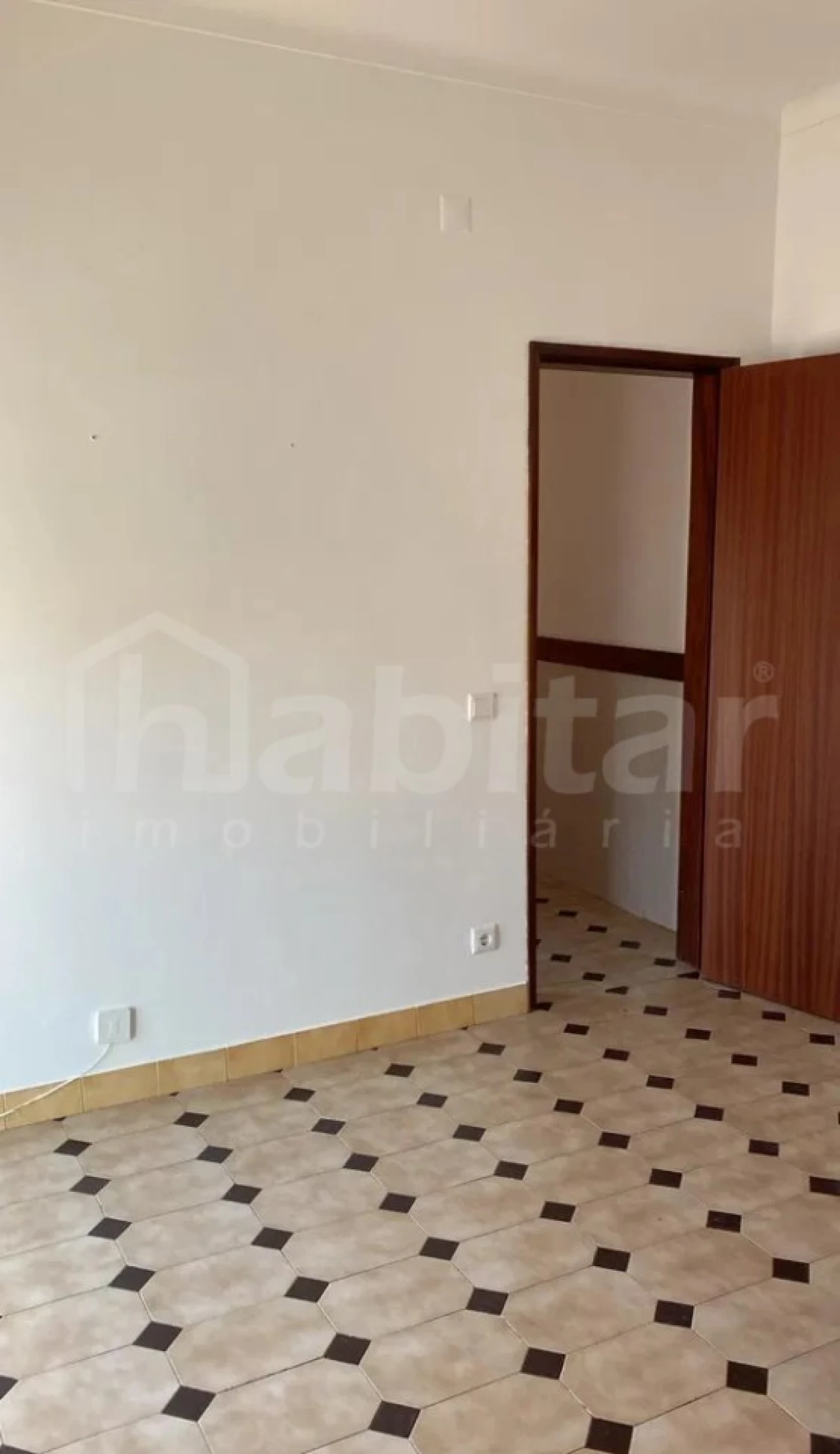 Apartamento T1 para Venda em Samora Correia Foto 6