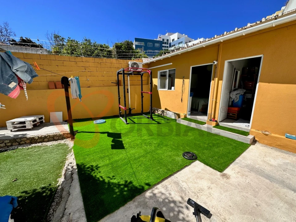 Prédio para Venda em Albufeira e Olhos de Água Foto 12