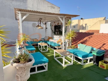 Prédio para Venda em Albufeira e Olhos de Água