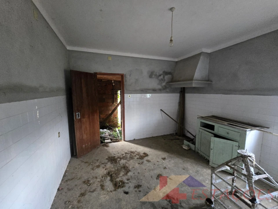 Moradia T4 para Venda em Pombal Foto 8