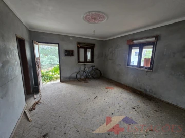 Moradia T4 para Venda em Pombal