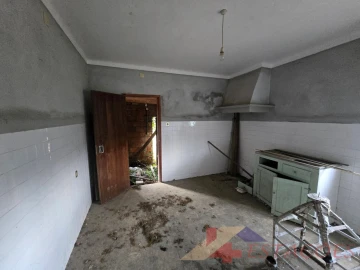 Moradia T4 para Venda em Pombal