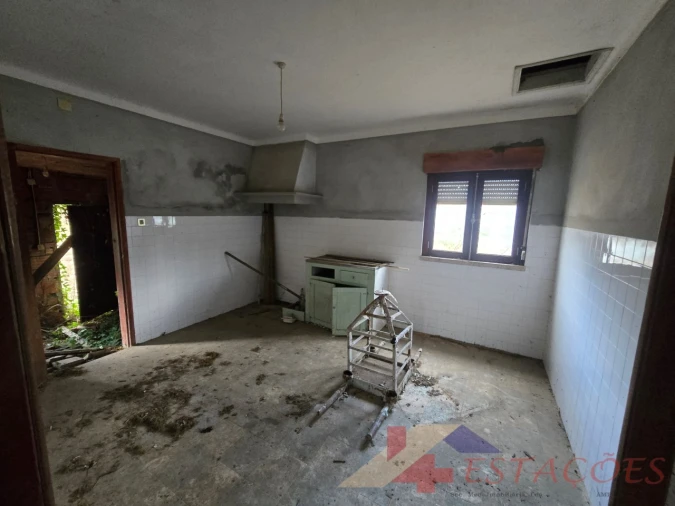 Moradia T4 para Venda em Pombal Foto 9