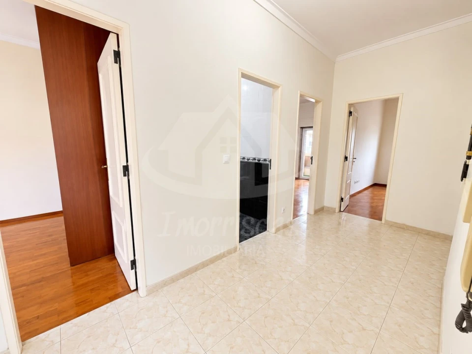 Apartamento T3 para Venda em Santa Iria de Azoia, São João da Talha e Bobadela Foto 5