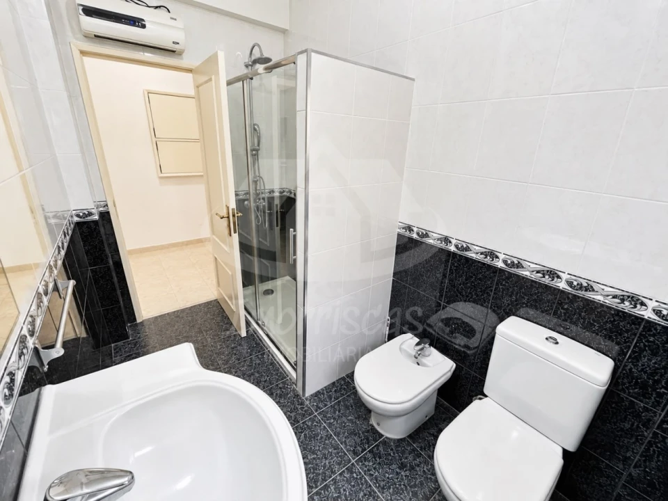 Apartamento T3 para Venda em Santa Iria de Azoia, São João da Talha e Bobadela Foto 31