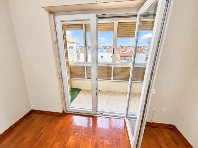 Apartamento T3 para Venda em Santa Iria de Azoia, São João da Talha e Bobadela Foto 18