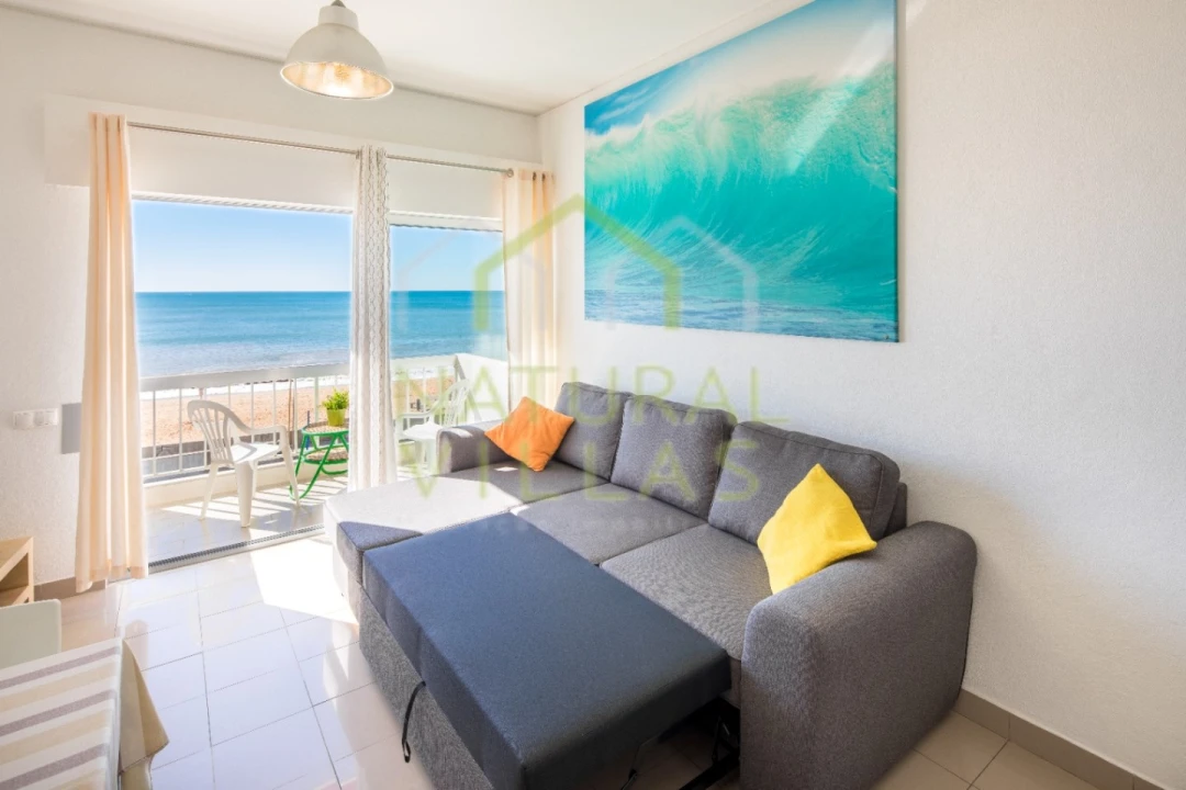 Apartamento T1 para Arrendamento em Quarteira Foto 2